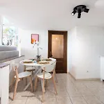 Oliviers -agreable 2 Pieces Dans Maison Bourgeoise * Mentona